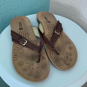 Great flip flops for walking.